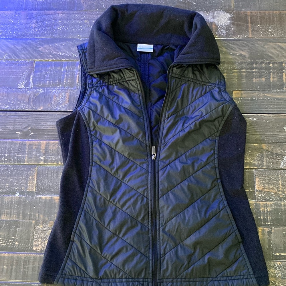 Columbia Vest